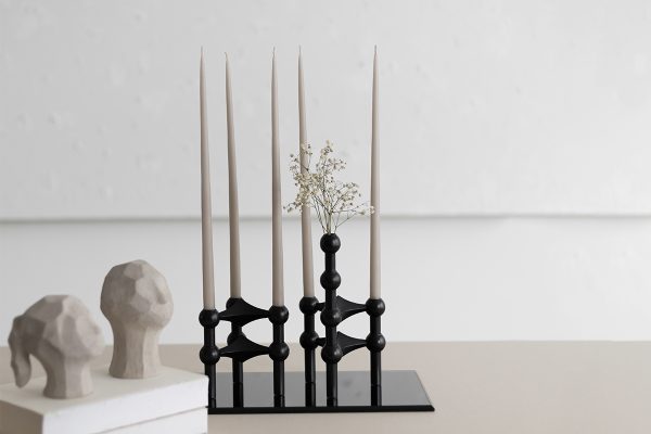 Candelabro decorativo negro